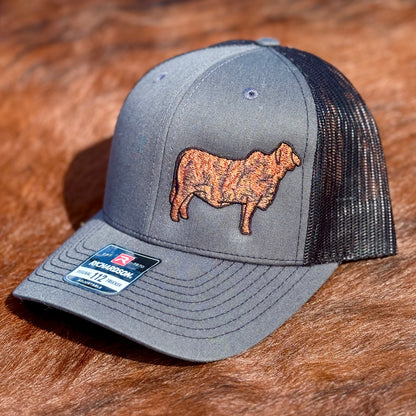 Richardson 112 charcoal grey hat featuring an embroidered Brindle Brahman cow design.