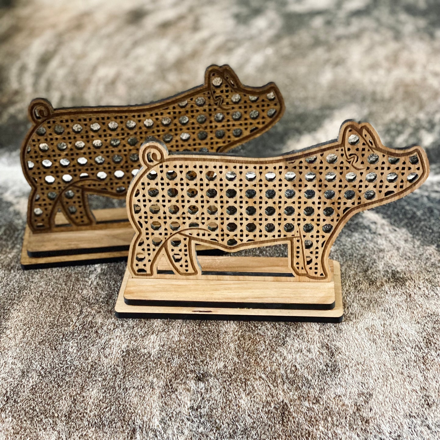 Show Pig Earring Holder